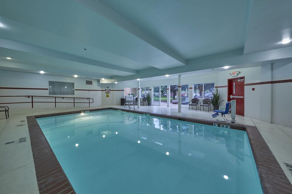 La Quinta Inn & Suites By Wyndham ספרינגפילד מראה חיצוני תמונה