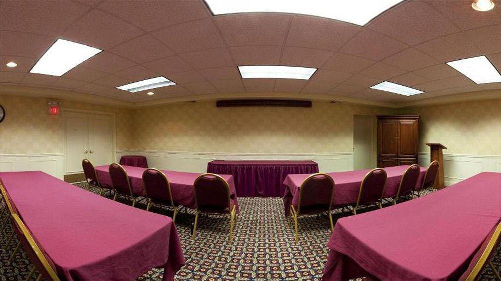 La Quinta Inn & Suites By Wyndham ספרינגפילד מראה חיצוני תמונה