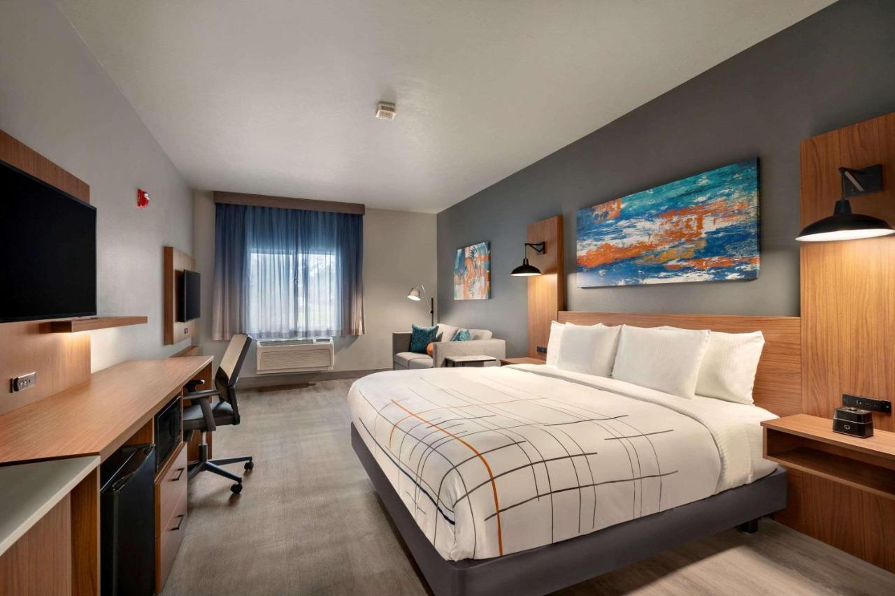 La Quinta Inn & Suites By Wyndham ספרינגפילד מראה חיצוני תמונה