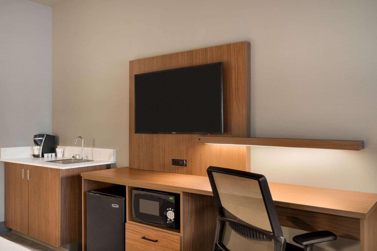 La Quinta Inn & Suites By Wyndham ספרינגפילד מראה חיצוני תמונה