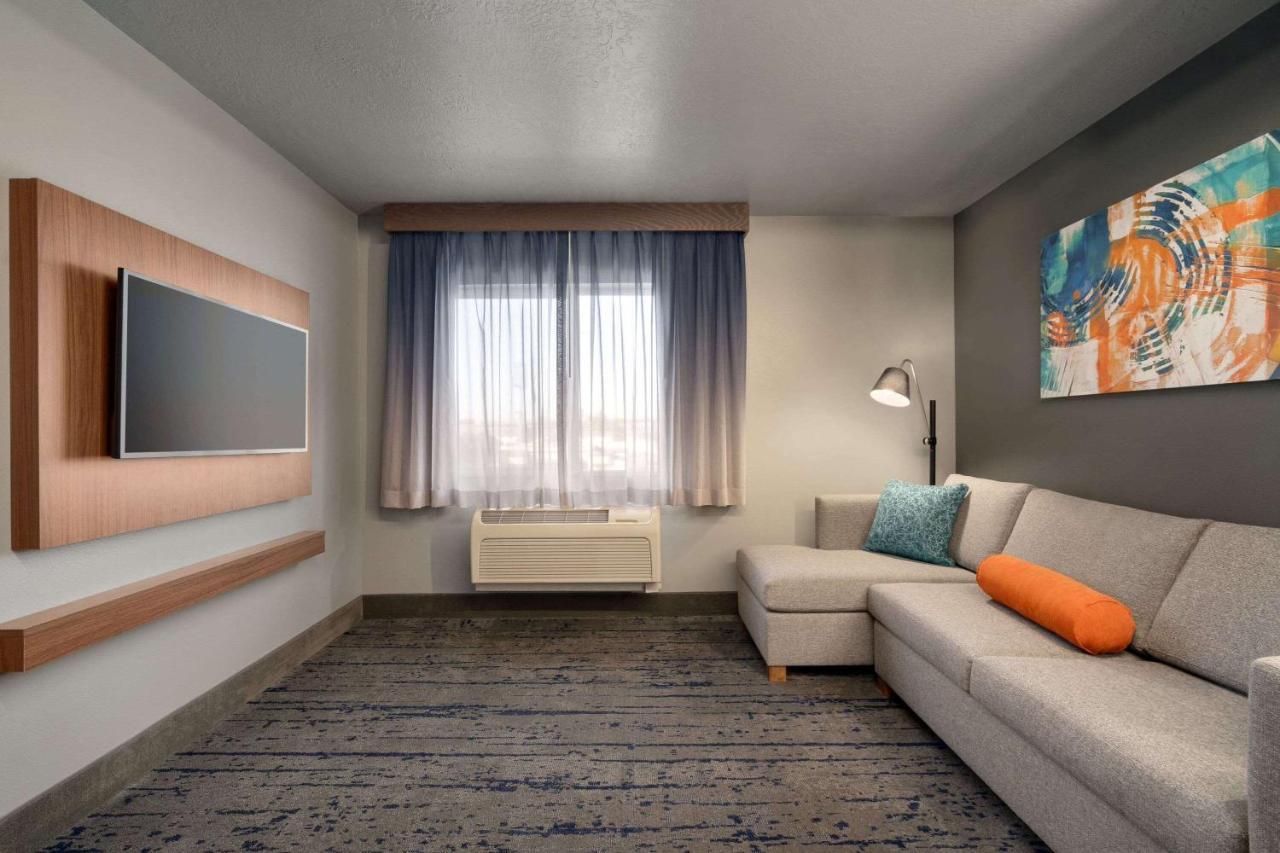 La Quinta Inn & Suites By Wyndham ספרינגפילד מראה חיצוני תמונה