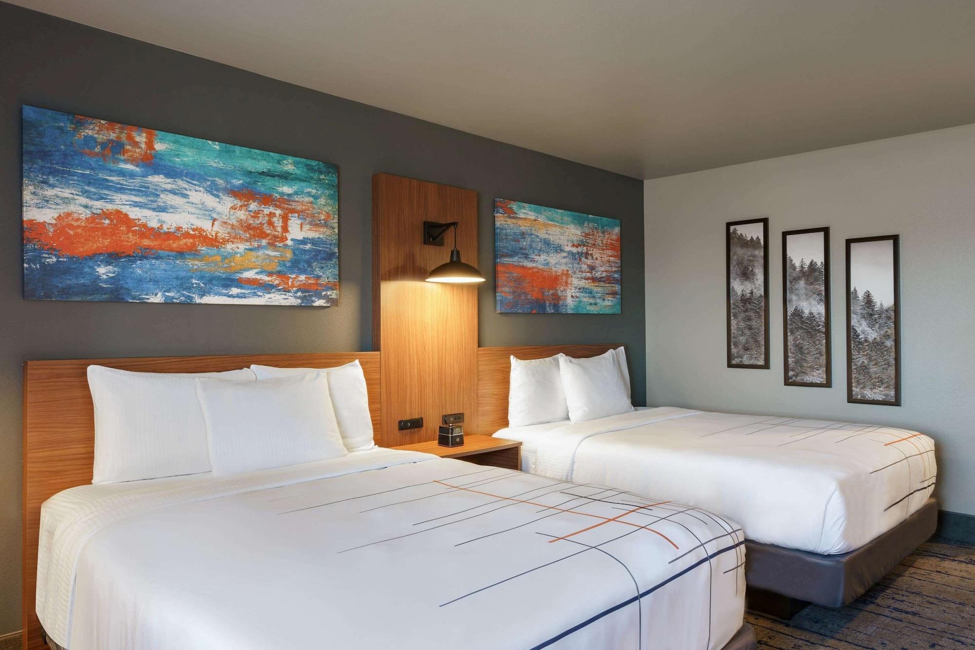 La Quinta Inn & Suites By Wyndham ספרינגפילד מראה חיצוני תמונה