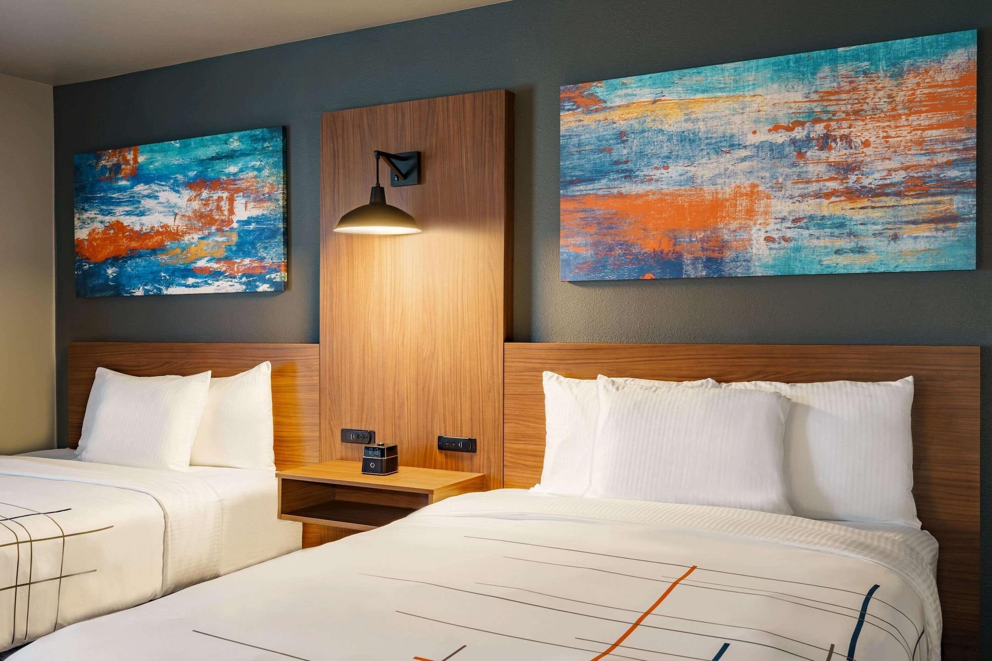 La Quinta Inn & Suites By Wyndham ספרינגפילד מראה חיצוני תמונה