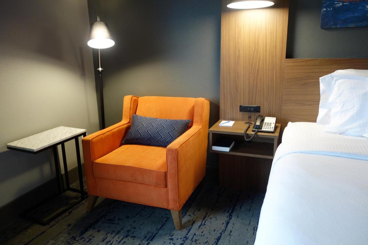 La Quinta Inn & Suites By Wyndham ספרינגפילד מראה חיצוני תמונה